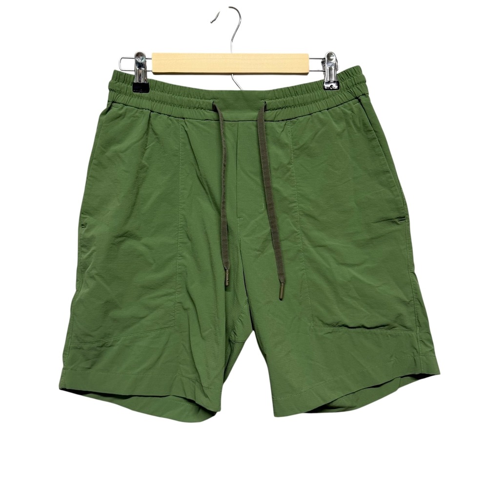Lululemon Bowline Shorts Mens M Green Athletic Casual Ripstop Drawstring Outdoor